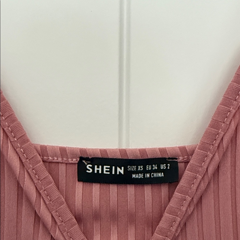 Pink Ribbed Knit Bodycon Dress - Picture 3 of 6